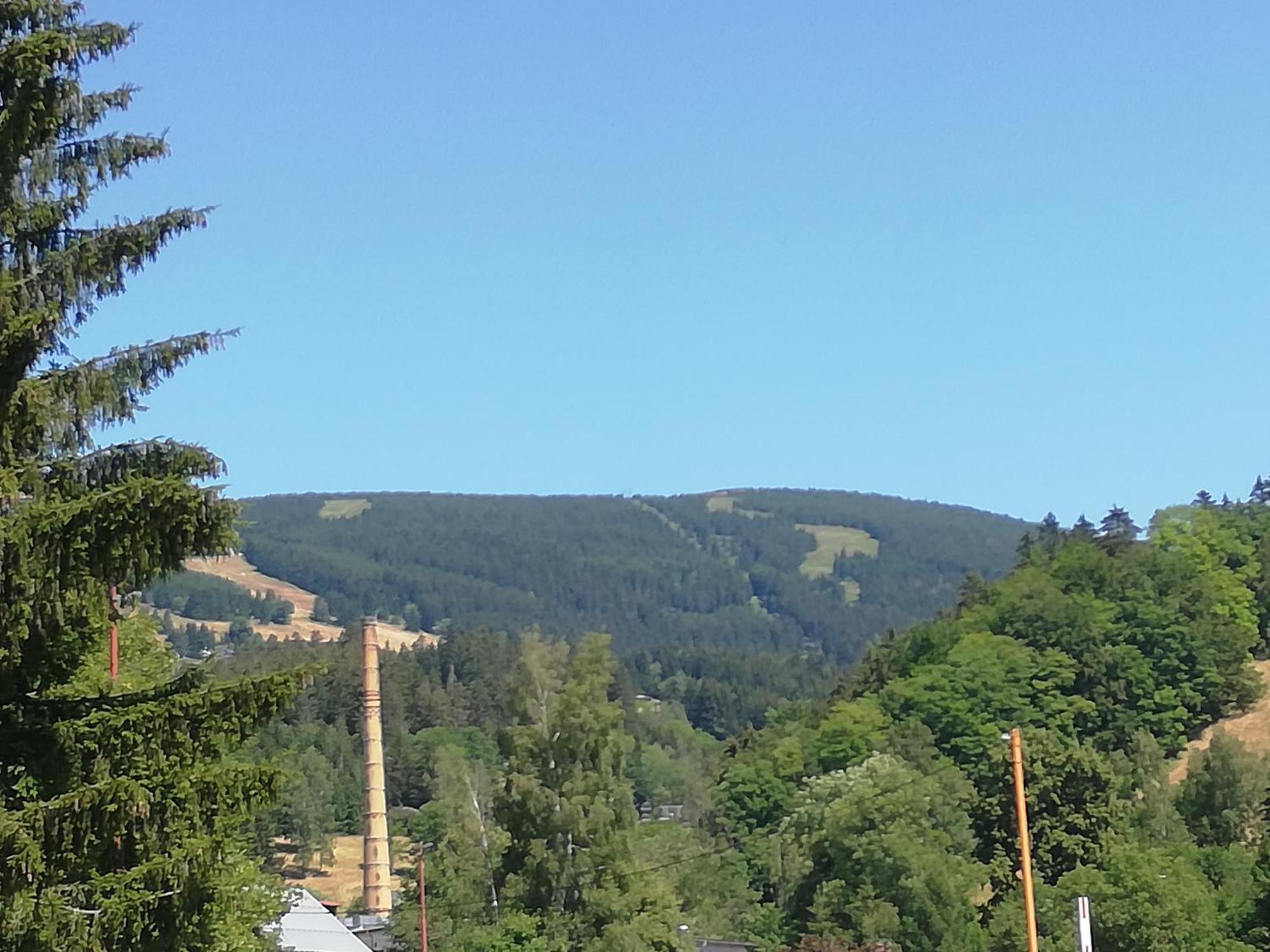 Apartmany 670 Pod Lysou Horou Rokytnice nad Jizerou Ruang foto